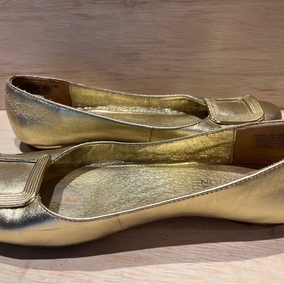Kenneth Cole Reaction womens shoes slip on Ballet flats Metallic Gold 6.5 - Picture 9 of 12